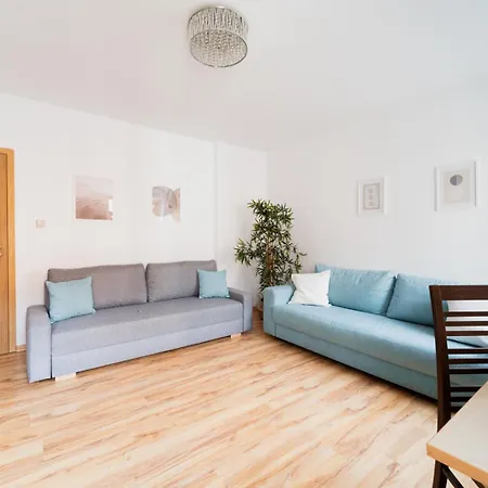Big - Design - 3 - Centre Apartment *
