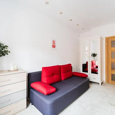 Apartment Big - Design - 3 - Centre *