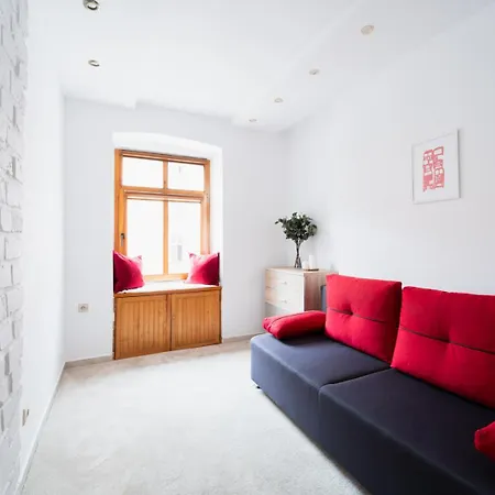 Big - Design - 3 - Centre Apartment *