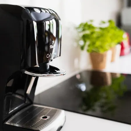 Big - Design - 3 - Centre